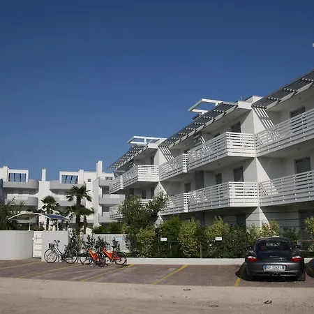 Apartment Maricel *